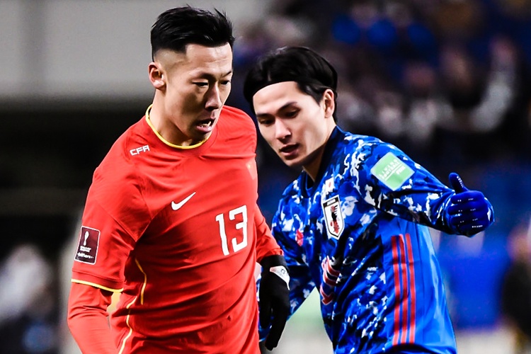 Highlights tuyen Nhat Ban 2-0 Trung Quoc hinh anh