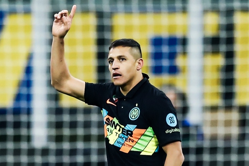 Inter - Roma: Sanchez sut xa an dinh ty so hinh anh