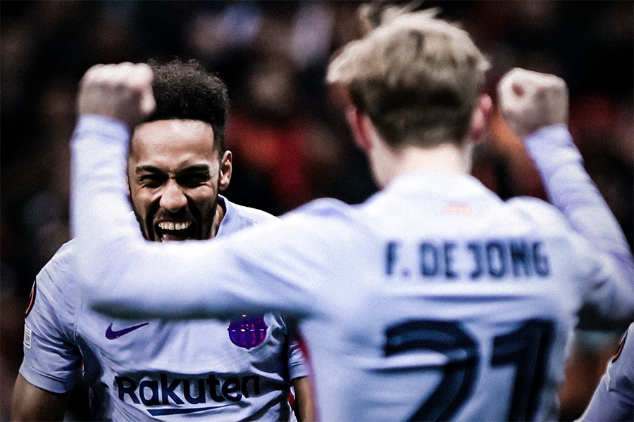 Highlights Galatasaray - Barca: Aubameyang ghi ban quyet dinh hinh anh