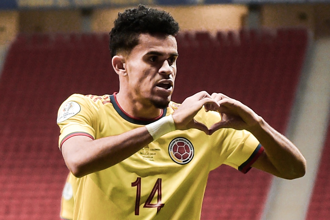 Tan binh Liverpool toa sang o tuyen Colombia hinh anh