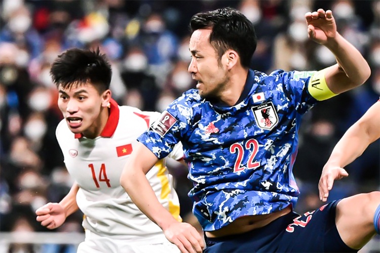 Thanh Binh danh dau tung luoi tuyen Nhat Ban hinh anh