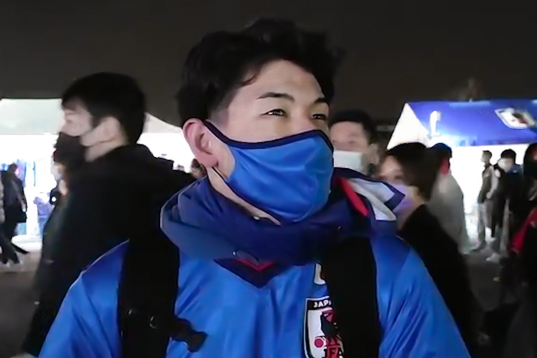 CDV Nhat Ban: 'Tuyen Viet Nam dung la loi hai' hinh anh