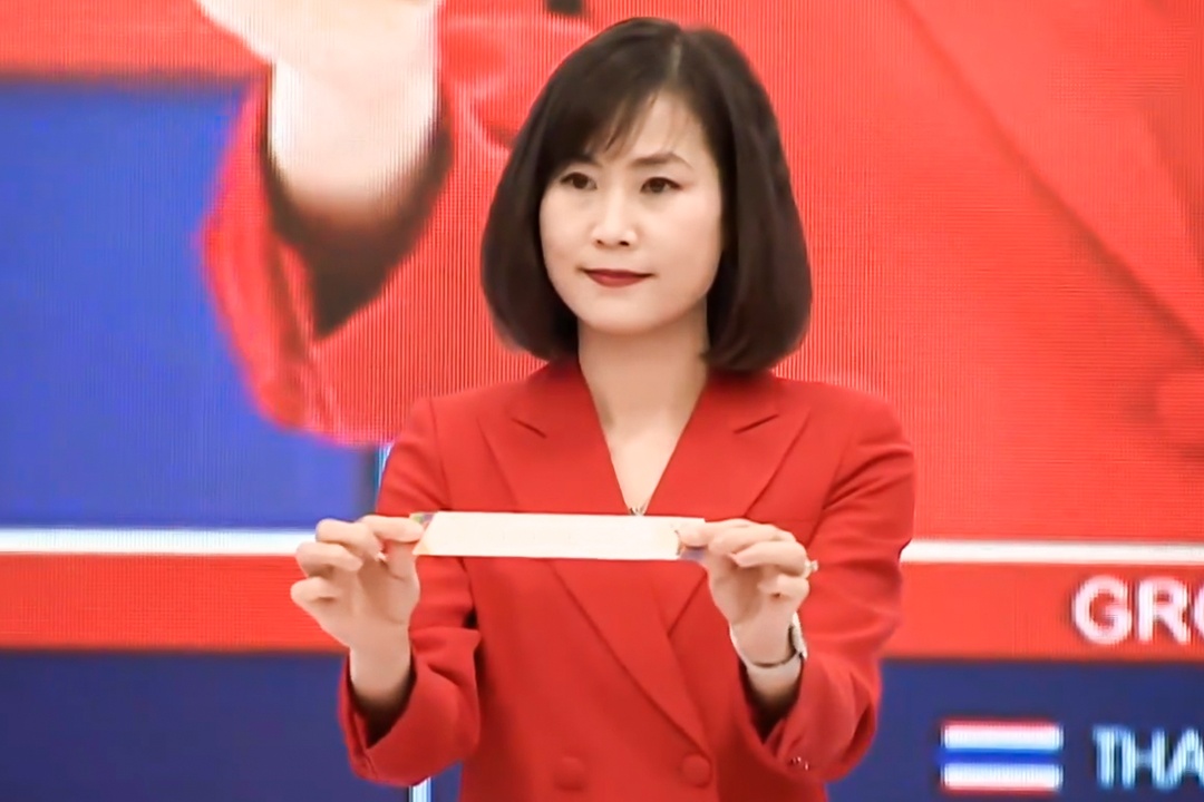 Le boc tham cac mon bong da o SEA Games 31 hinh anh