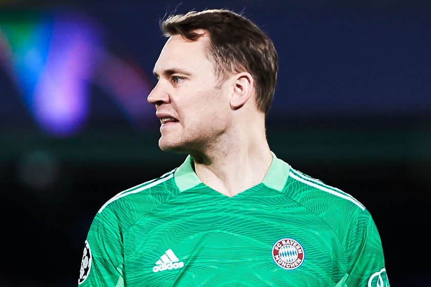 Sai lam cua Neuer suyt khien Bayern tra gia hinh anh