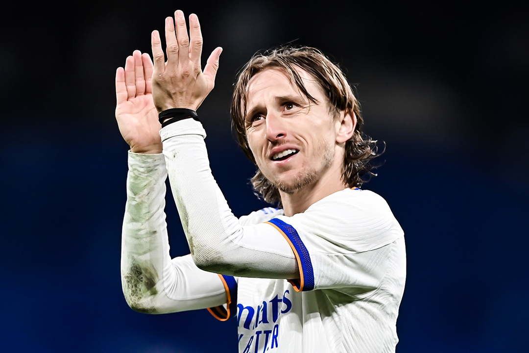 Cu trivela kien tao cua Modric hinh anh