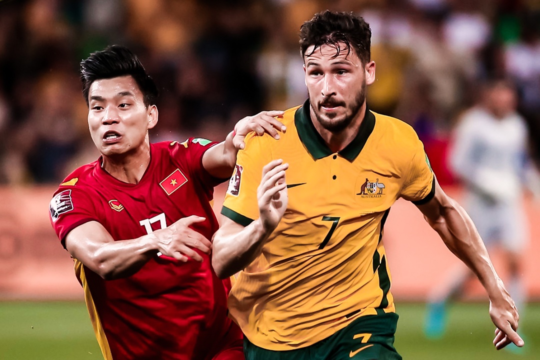 HLV doi Sydney: 'Cau thu Viet Nam can cai thien the chat' hinh anh