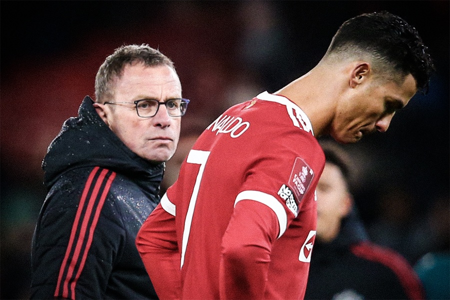 Rangnick: 'Ca doi MU phai phong ngu truoc Liverpool' hinh anh