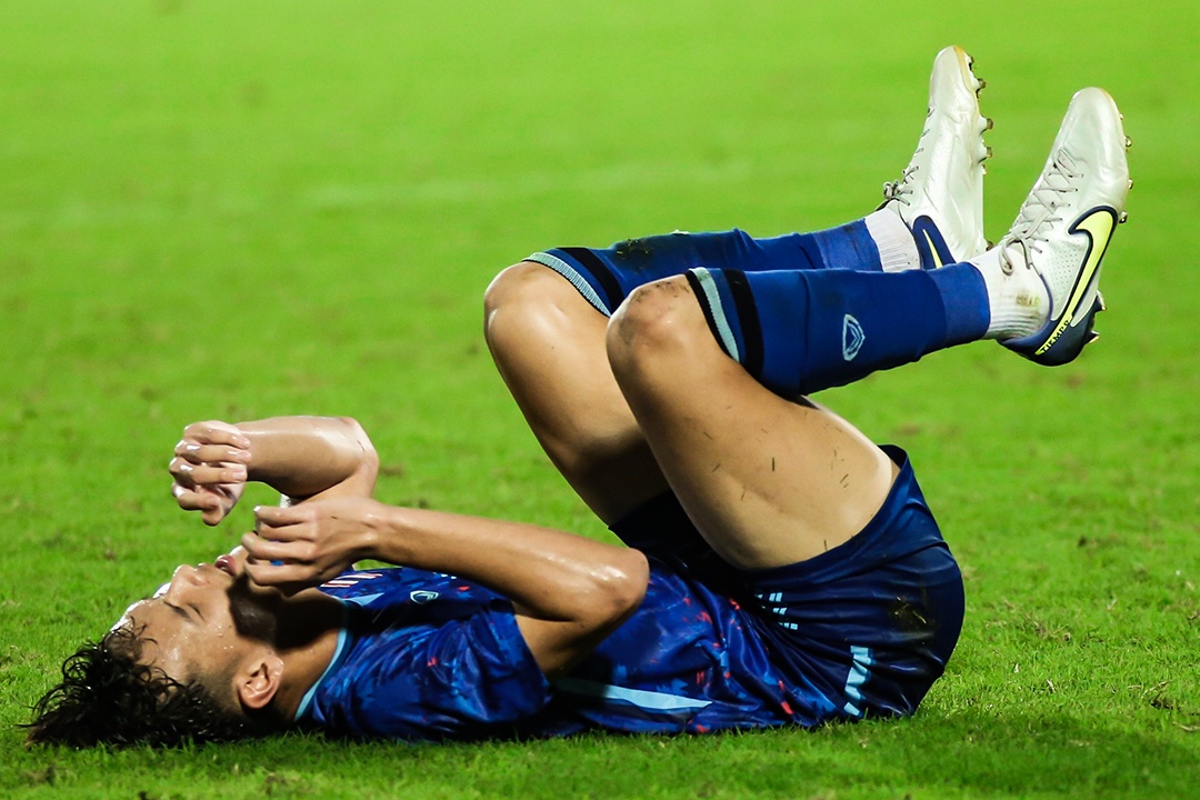 Highlights SEA Games: U23 Thai Lan 1-2 Malaysia hinh anh