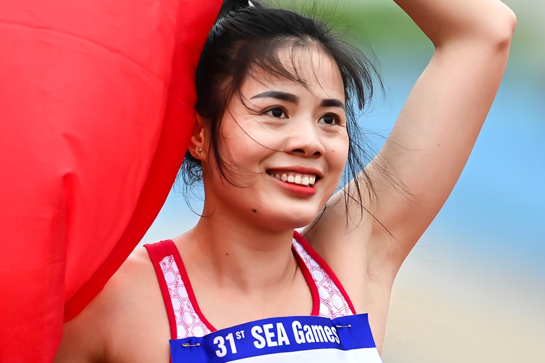 HCV 400 m cua Nguyen Thi Huyen o SEA Games 31 hinh anh