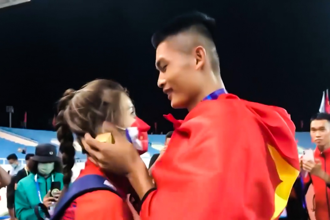 Man cau hon cua nha vo dich SEA Games 31 hinh anh