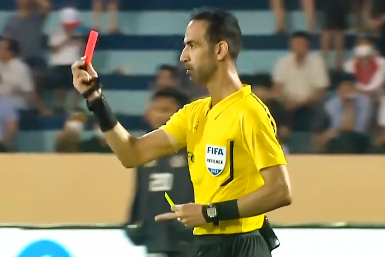 Bon the do trong tran U23 Thai Lan gap Indonesia hinh anh