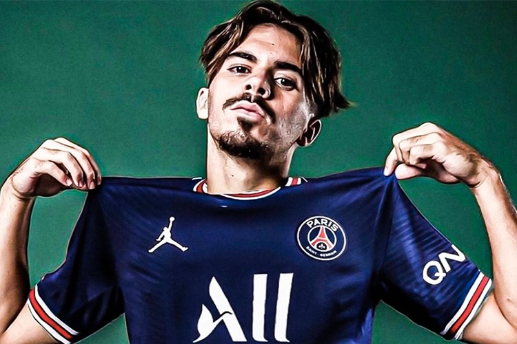 Tan binh tri gia 40 trieu euro cua PSG hinh anh