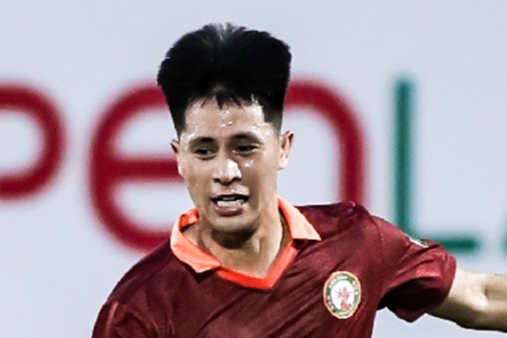 Dinh Trong can cu sut cua Van Thanh truoc vach voi hinh anh