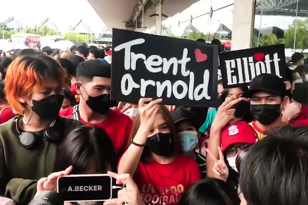 CDV Thai Lan don cho tran cau giua Liverpool va MU hinh anh