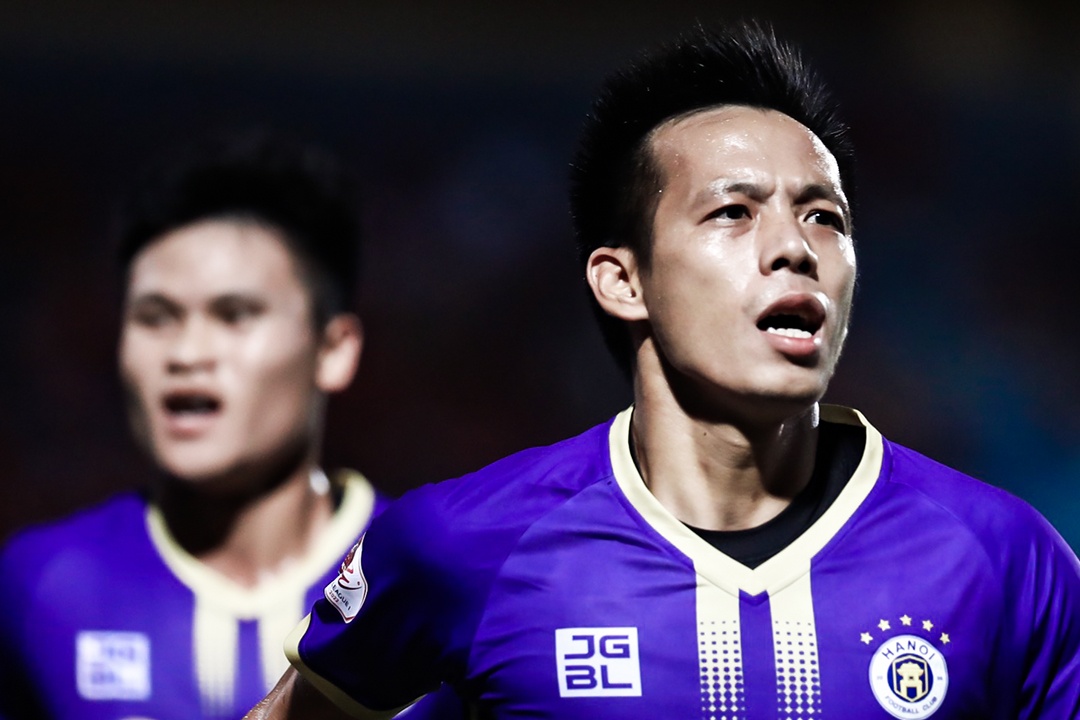 Highlights CLB Ha Noi 2-1 Hai Phong hinh anh