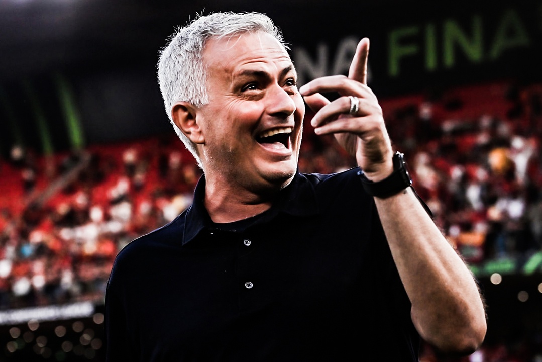 Thay tro Mourinho thang tran thu hai lien tiep o he 2022 hinh anh