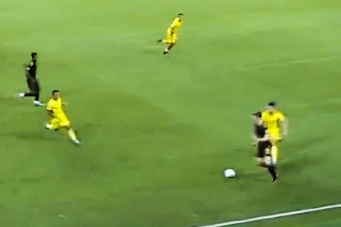 Bale khien khan gia tram tro o tran ra mat LAFC hinh anh