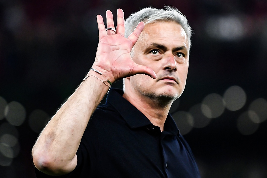 Roma cua Mourinho ha Shakhtar 5-0 hinh anh