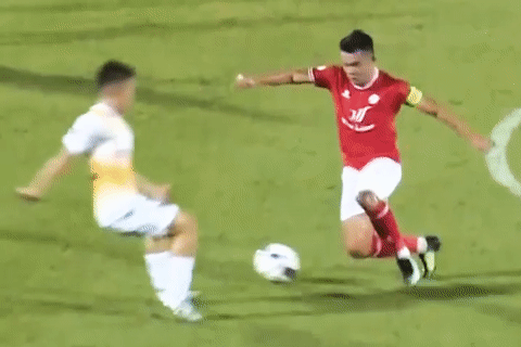 Ly Cong Hoang Anh da doi thu khi bi re qua hinh anh