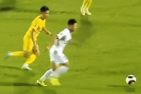 Cu sut xa giup SLNA ha Nam Dinh hinh anh