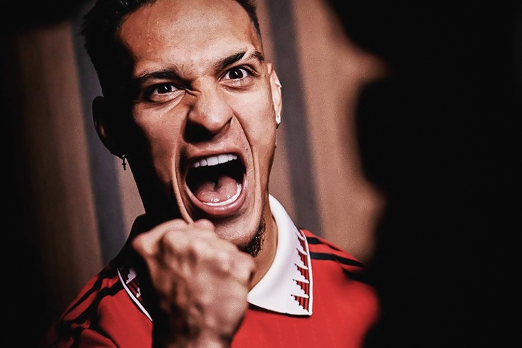 Antony: 'Toi muon tao nen lich su o MU' hinh anh