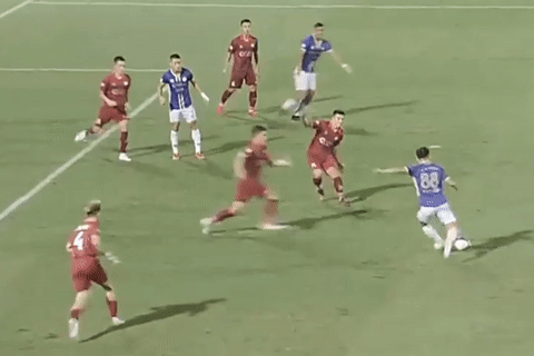 Trong tai va quyet dinh gay tranh cai o tran Ha Noi - Binh Dinh hinh anh