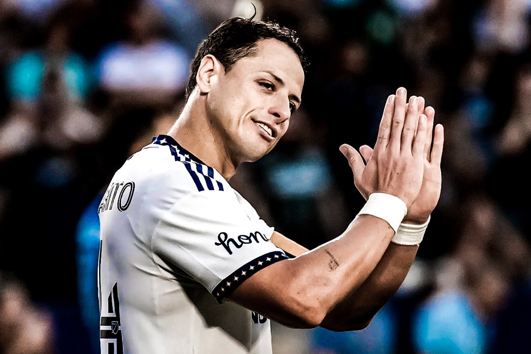 Chicharito chap tay xin loi vi cu panenka o phut 90+7 hinh anh