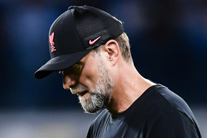 Phan ung cua Klopp khi Liverpool thua Napoli 1-4 hinh anh