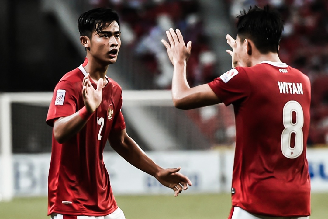 Ban thang o phut 87 giup Indonesia ha Curacao hinh anh