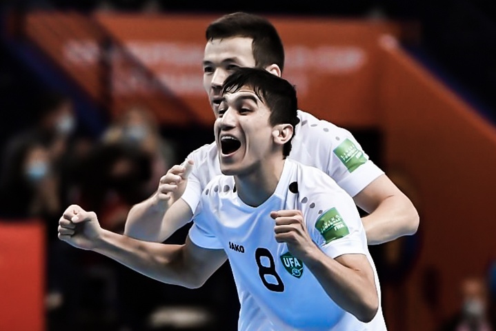 Doi dau tien vao tu ket futsal chau A hinh anh