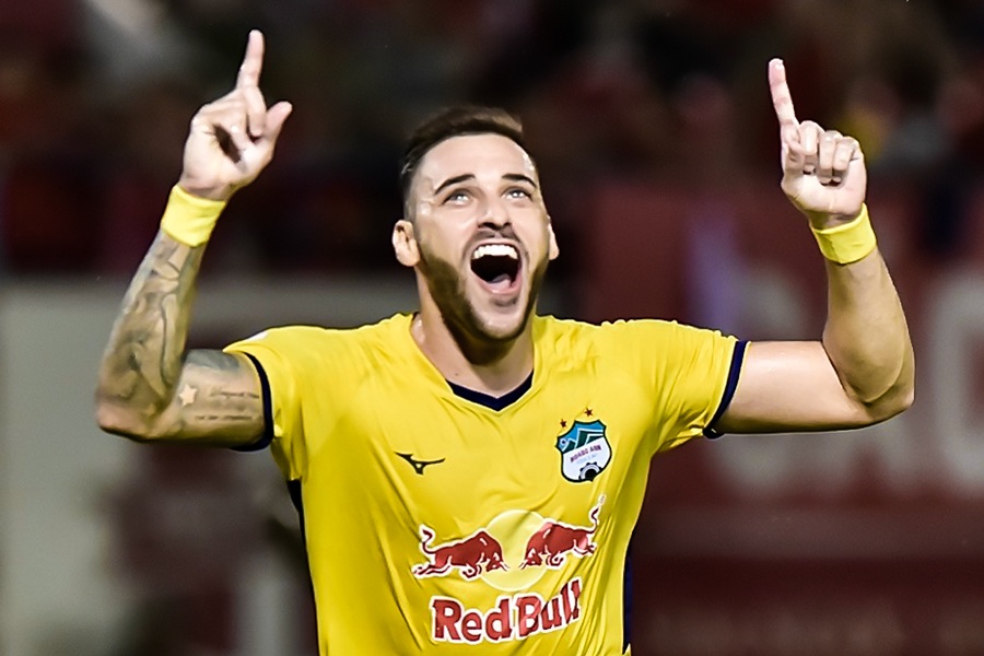 Cong Phuong sut dap nguoi dong doi thanh ban hinh anh