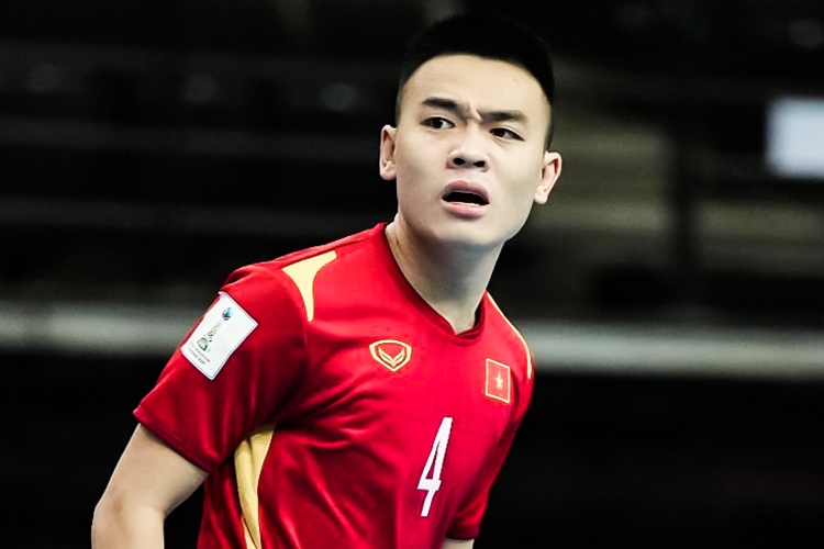 Chau Doan Phat trung phat sai lam cua futsal Saudi Arabia hinh anh