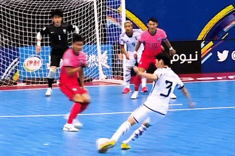Futsal Nhat Ban trut gian len Han Quoc hinh anh