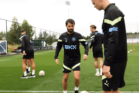 Silva 'xau kim' Haaland sau buoi tap cua Man City hinh anh