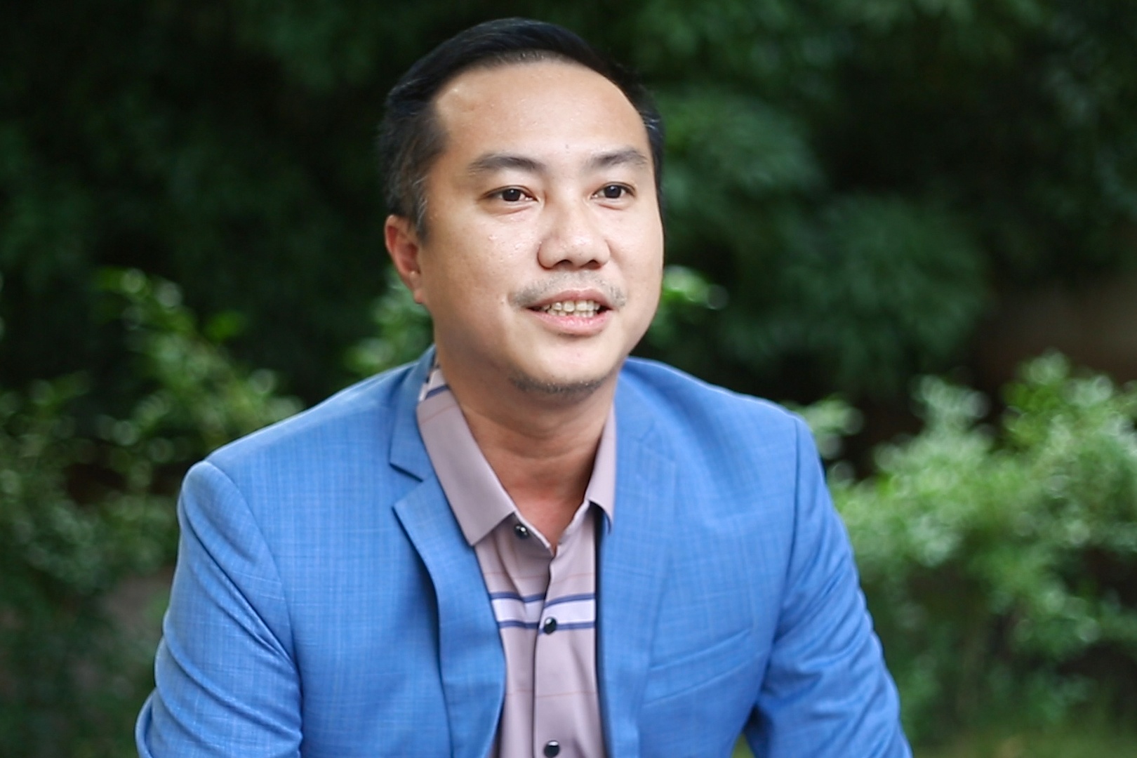 Pho chu tich truyen thong VFF quan tam den cac giai tre hinh anh