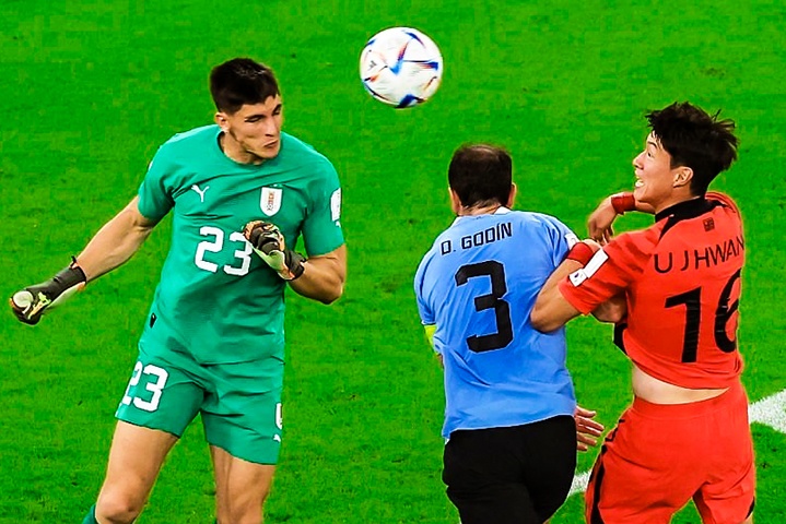 Highlights Uruguay - Han Quoc hinh anh