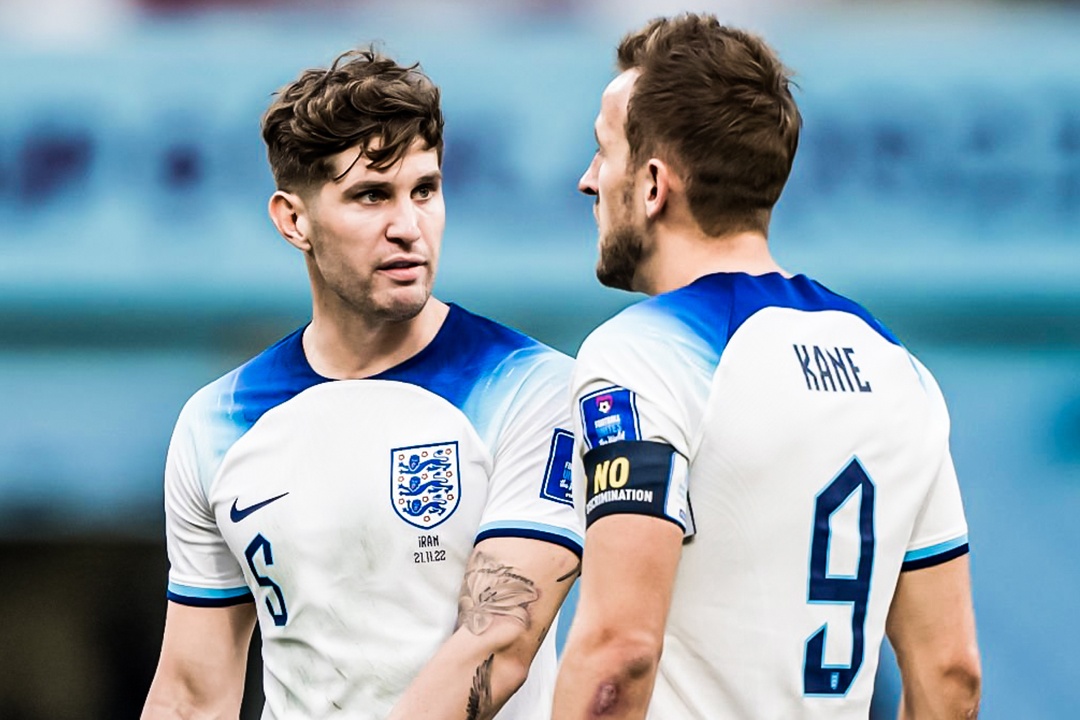 Nhan dinh cua Stones ve Kane voi Haaland hinh anh