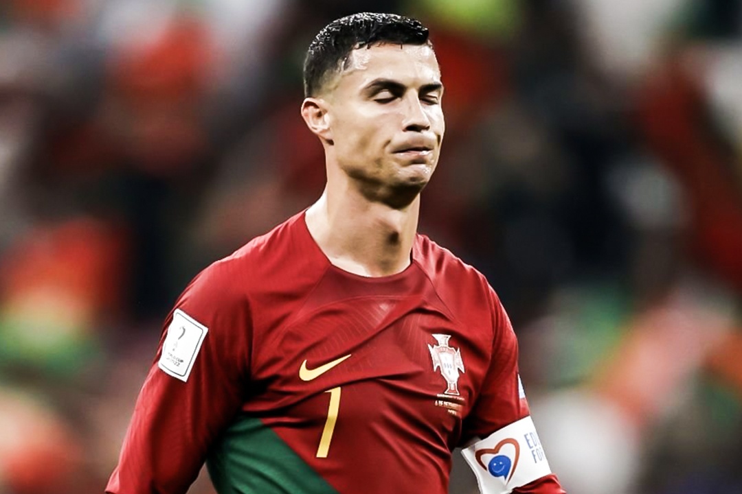 Khoanh khac Ronaldo roi san sau tran thang 6-1 hinh anh