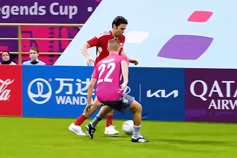 Khoanh khac Kaka toa sang o chung ket FIFA Legends Cup hinh anh