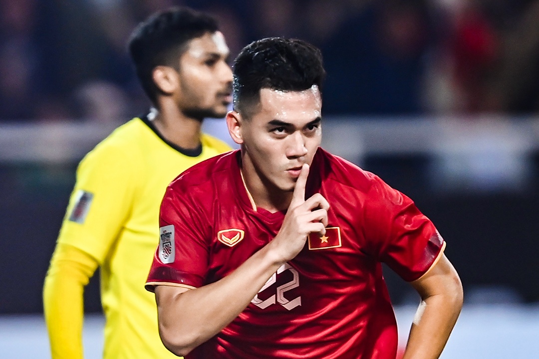 Highlights Viet Nam 3-0 Malaysia hinh anh