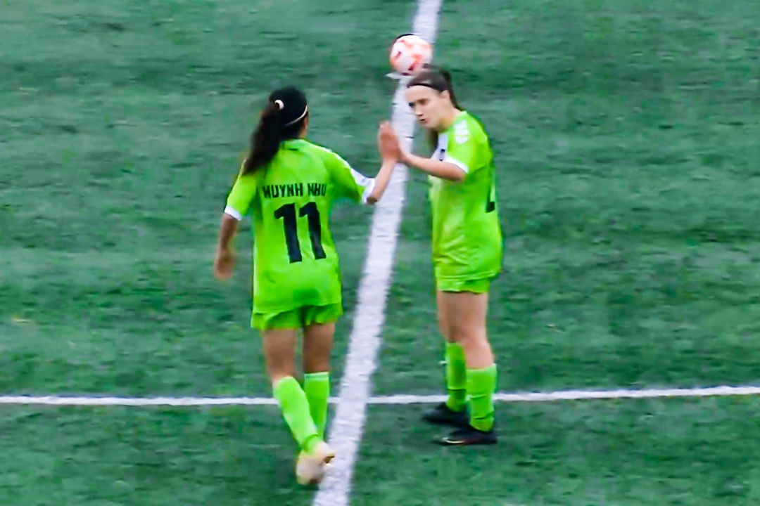 Huynh Nhu ghi ban thu 3 o giai nu Bo Dao Nha hinh anh