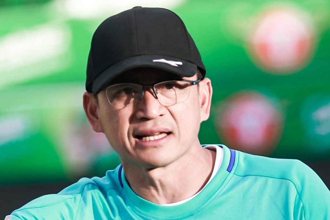 Phan ung cua Kiatisuk ve xung dot giua HAGL va VPF hinh anh