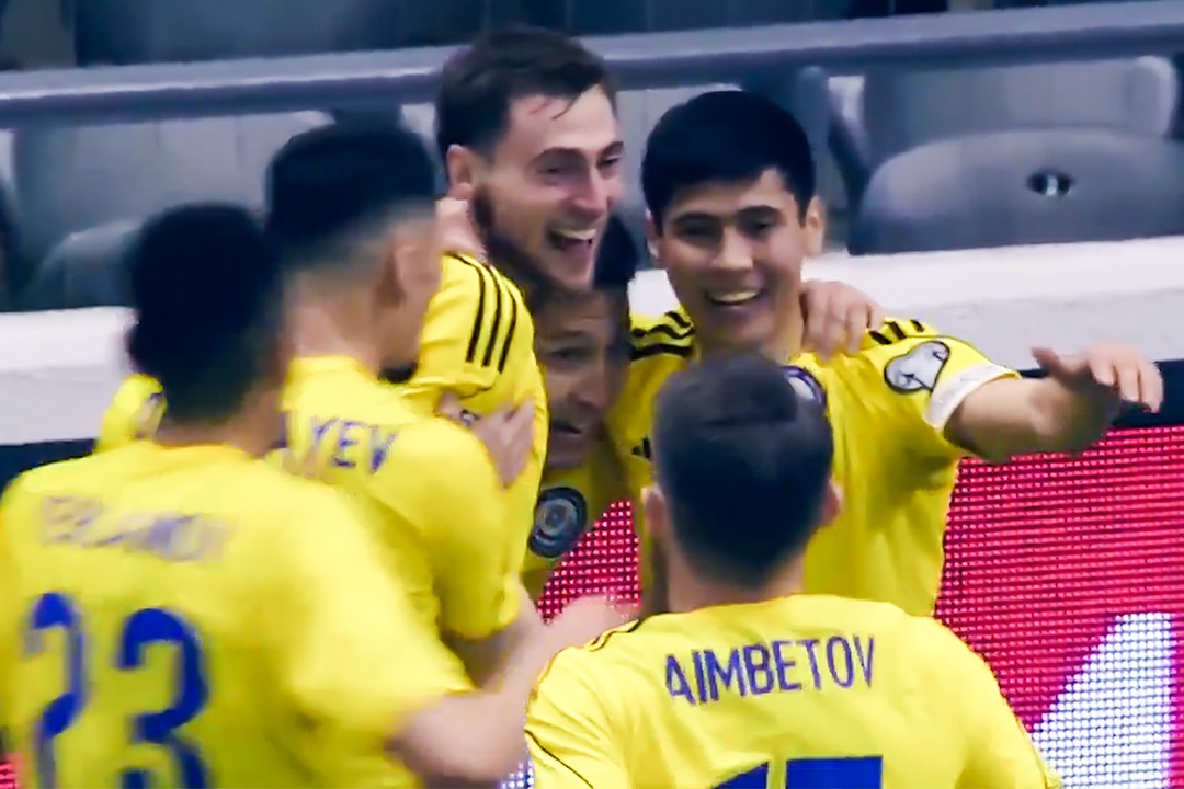 Tran thang gay soc cua doi hang 115 FIFA hinh anh