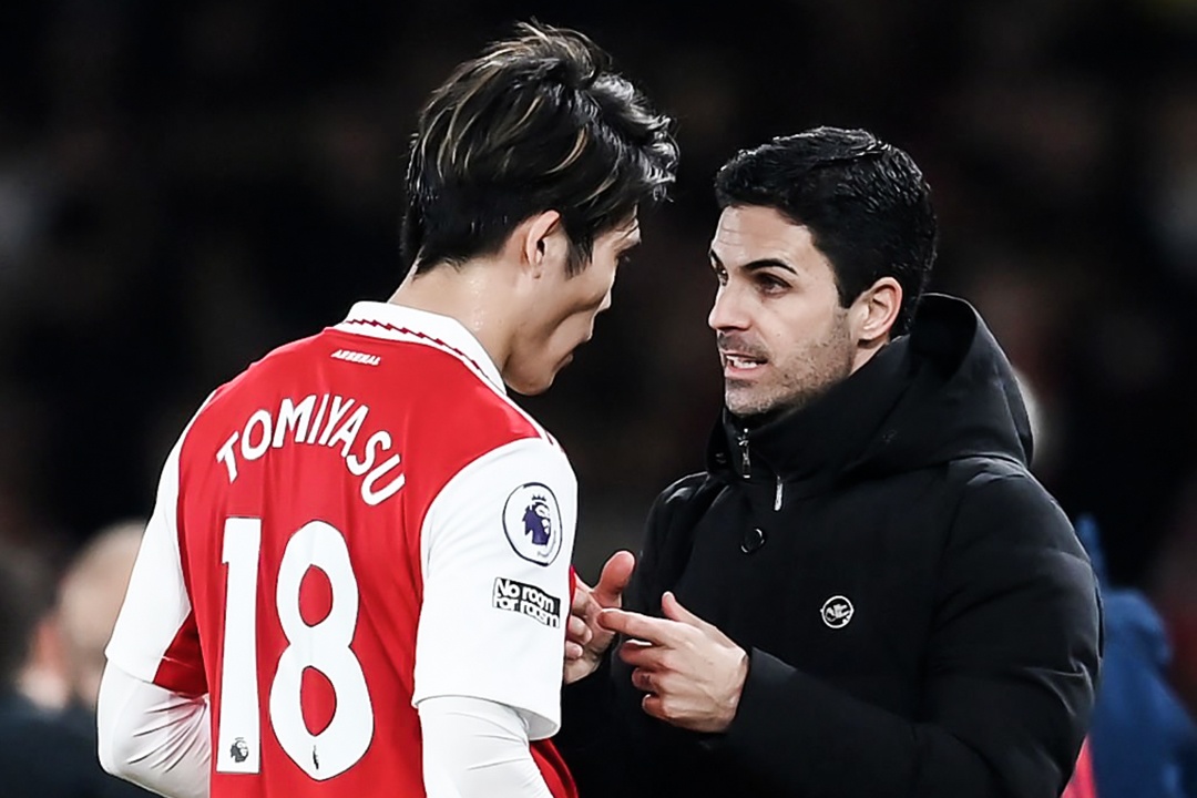 Arteta tu choi thay doi hinh anh