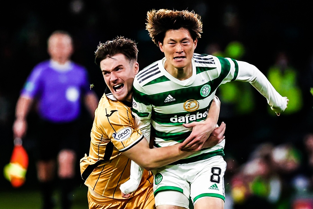 Chan sut Nhat Ban khuynh dao bong da Scotland hinh anh