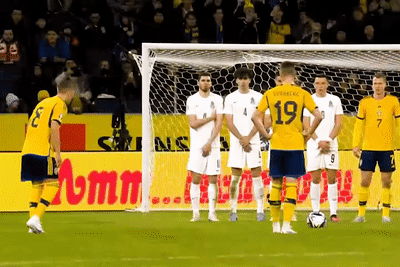 Loat sieu pham da phat o vong loai EURO 2024 hinh anh