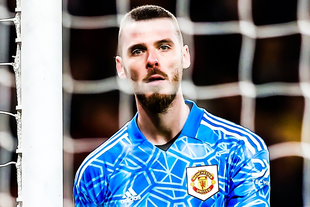 Huyen thoai nghi ngo tuong lai cua De Gea o MU hinh anh