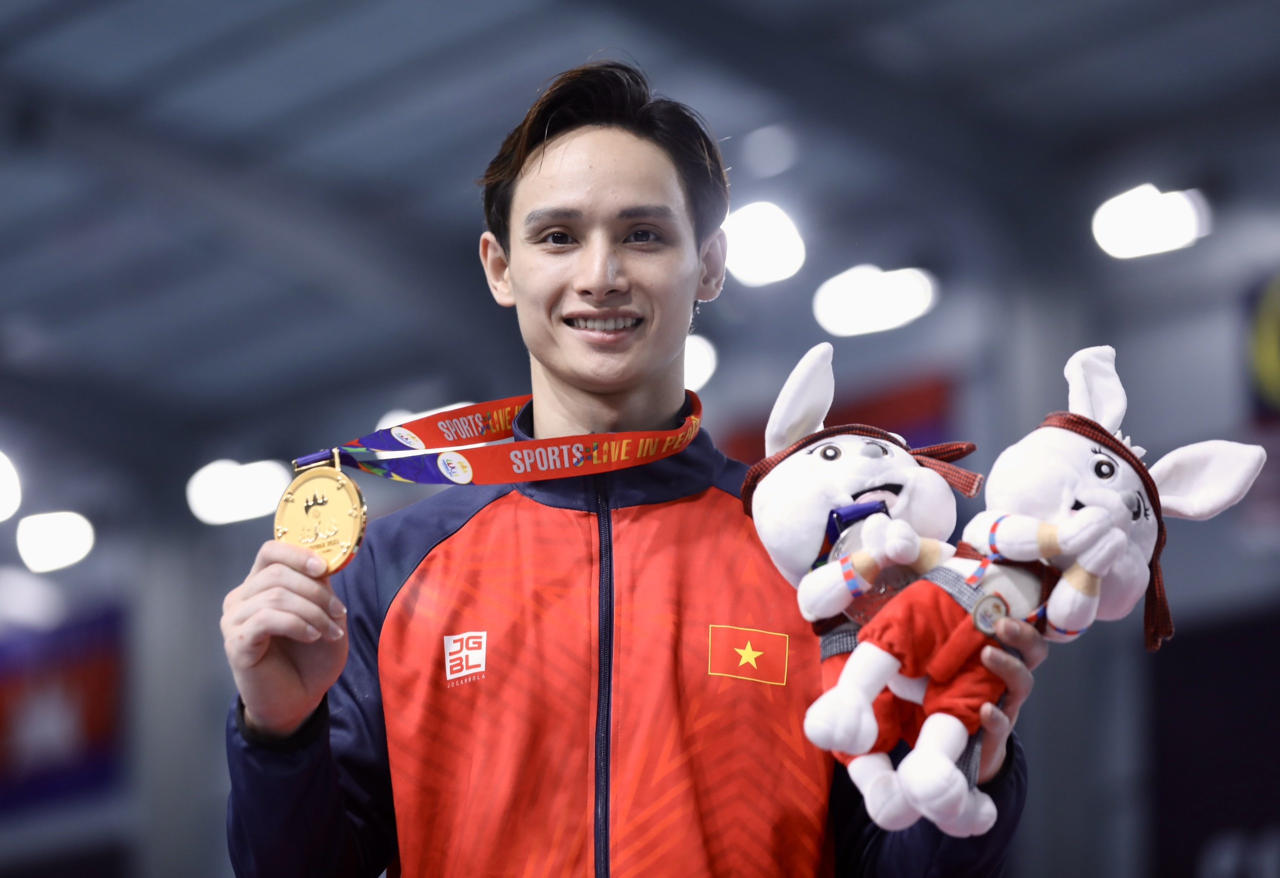 Bang tong sap huy chuong SEA Games 32 ngay 11/5: Viet Nam van dan dau hinh anh