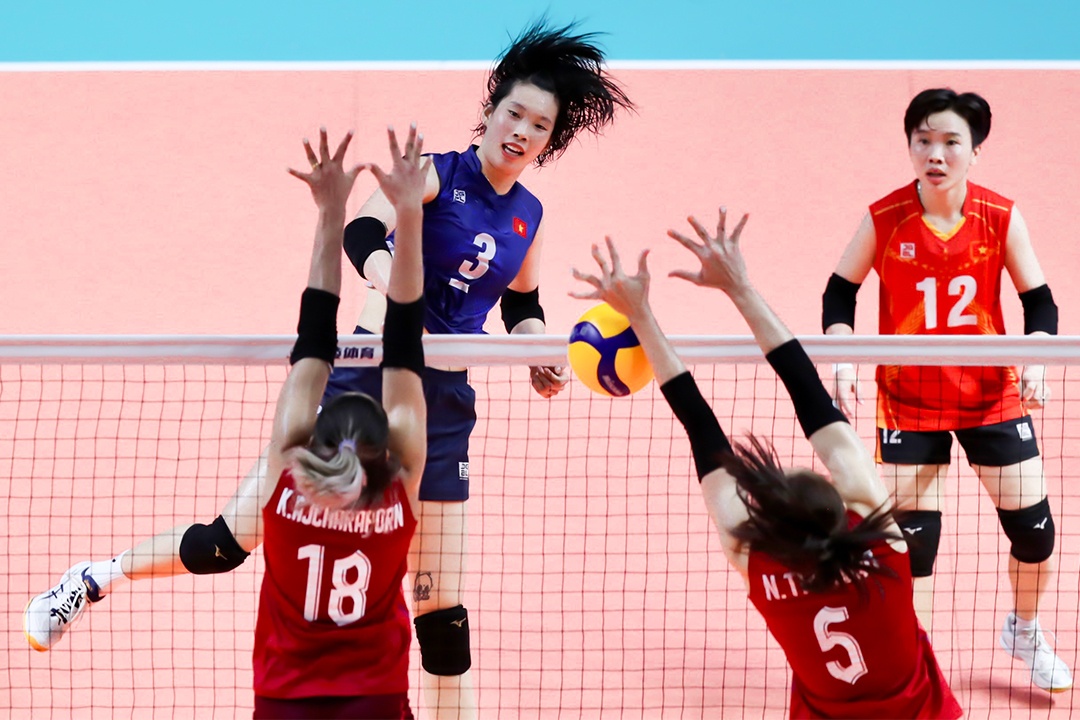 5 lan cuu set point kho tin cua tuyen bong chuyen nu Thai Lan hinh anh