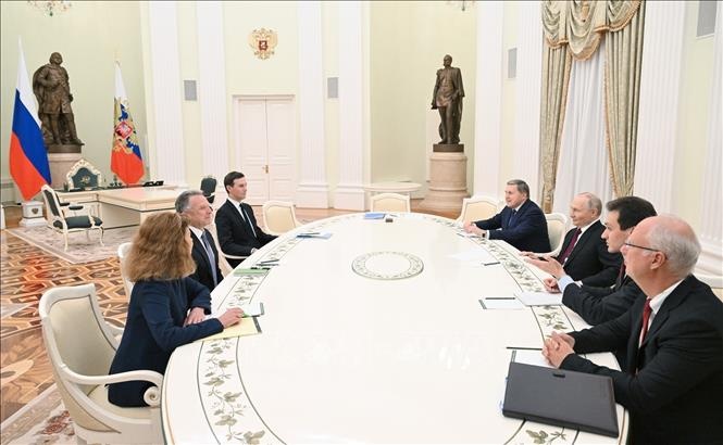 Ong Putin dong y mot so de xuat hoa binh cua My hinh anh